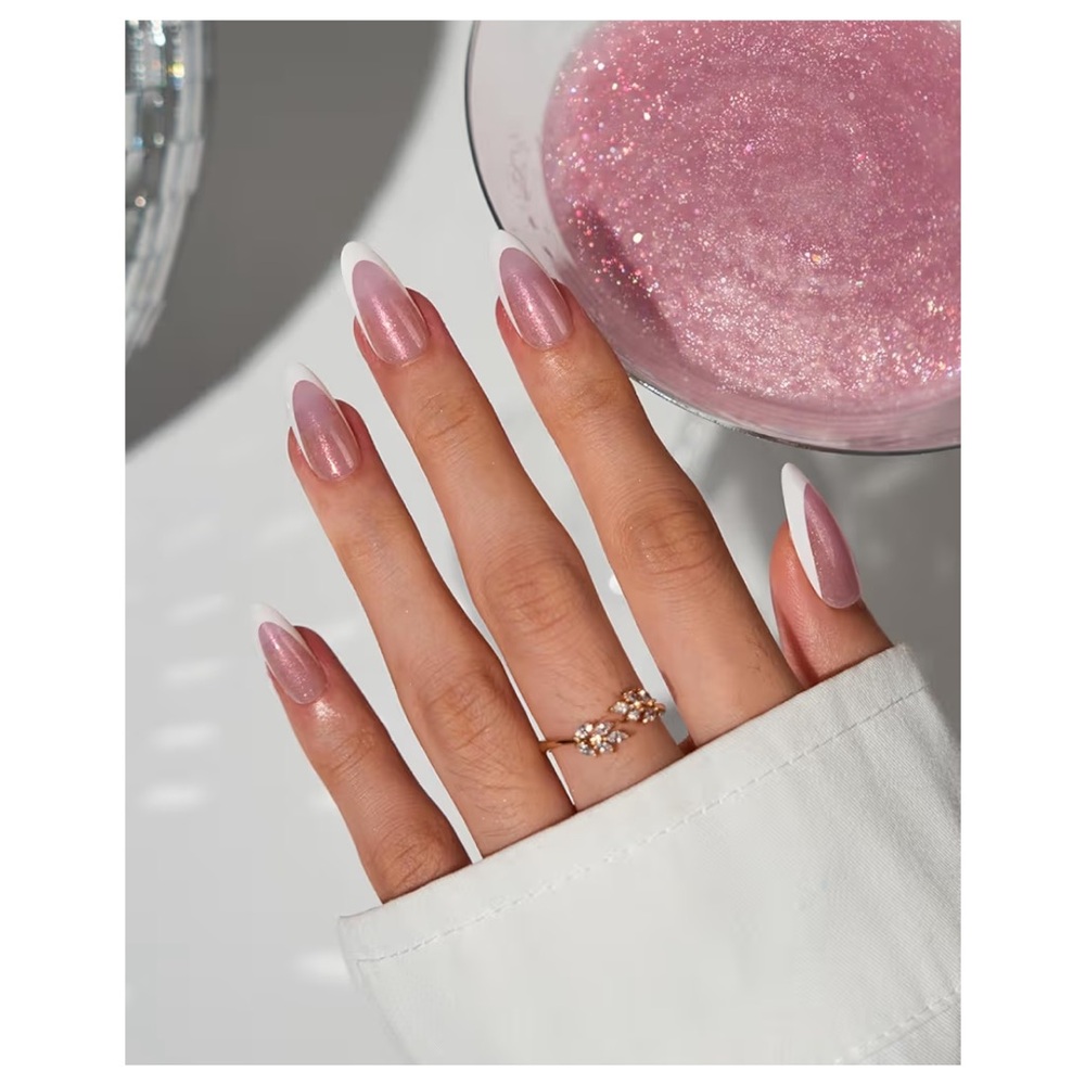 BTArtboxnails XCOATTIPS French Tip Press On Nails - Pink Glitter Medium Almond - Picture 3 of 7